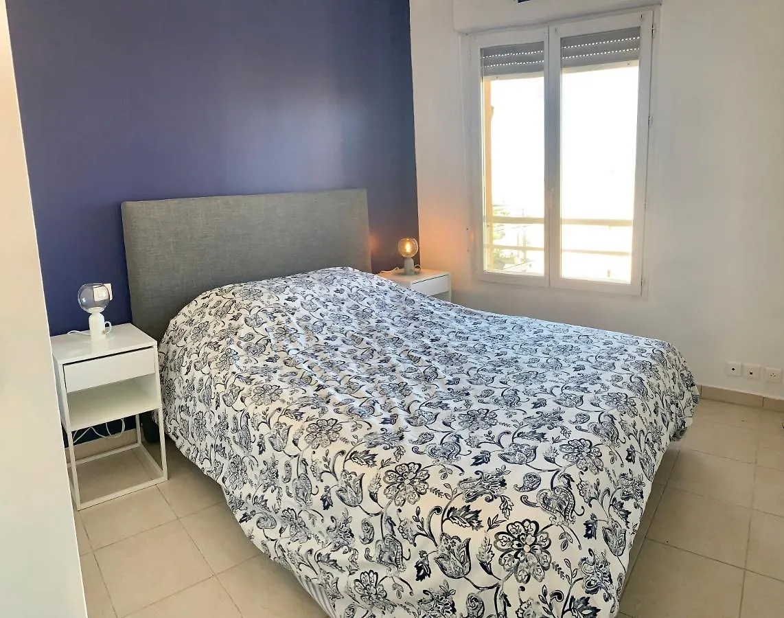 Apartment Joli 2P Climatise Dans Residence Calme Et Securisee Avec Piscine Antibes
